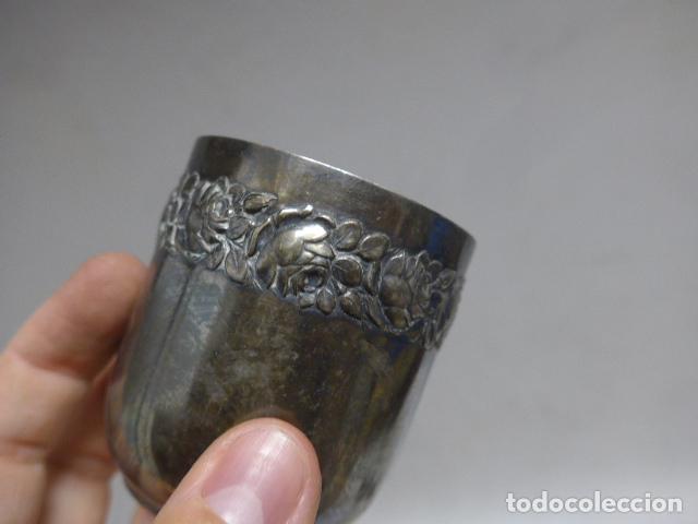 Antig&uuml;edades: Antiguo vaso modernista con marcaje en base, original - Foto 2