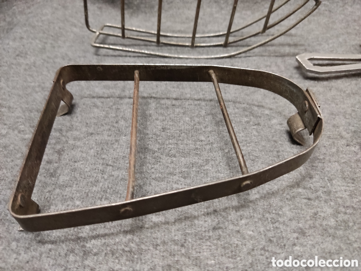 Antig&uuml;edades: Lote soportes plancha - Foto 8