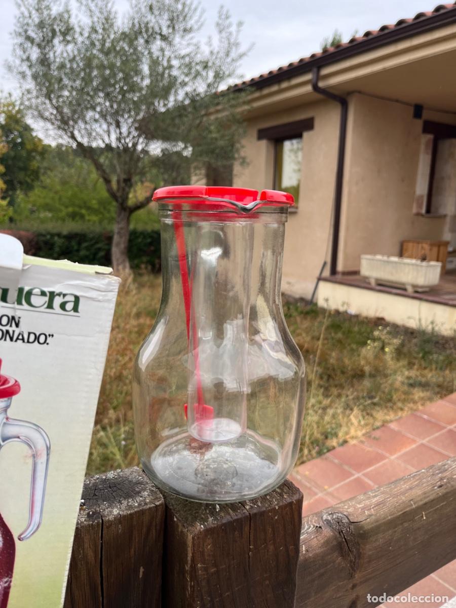 Antig&uuml;edades: La Casera, jarra cristal limonada - Foto 6