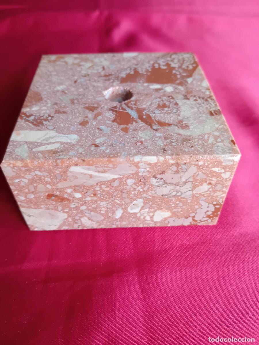 Antig&uuml;edades: Peana de m&aacute;rmol veteado - Foto 2