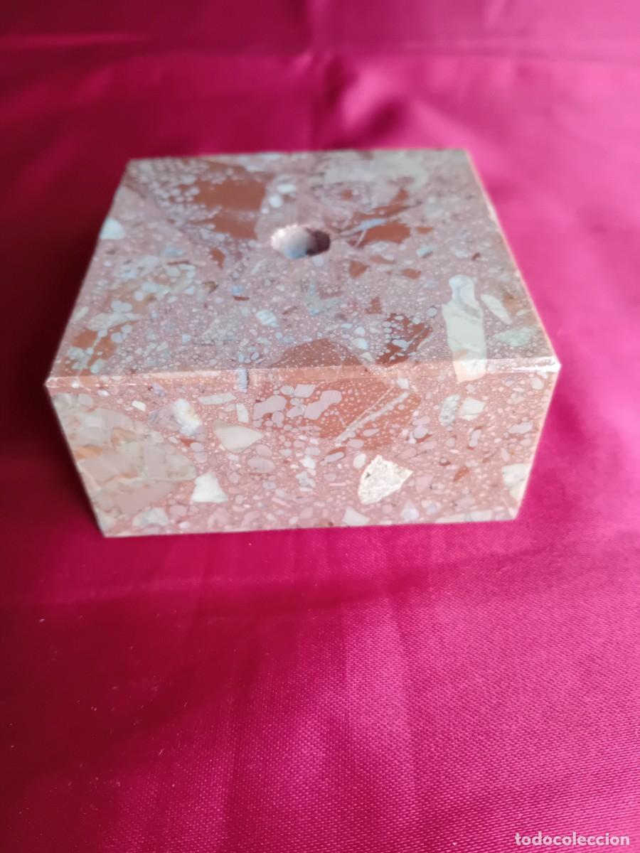 Antig&uuml;edades: Peana de m&aacute;rmol veteado - Foto 3