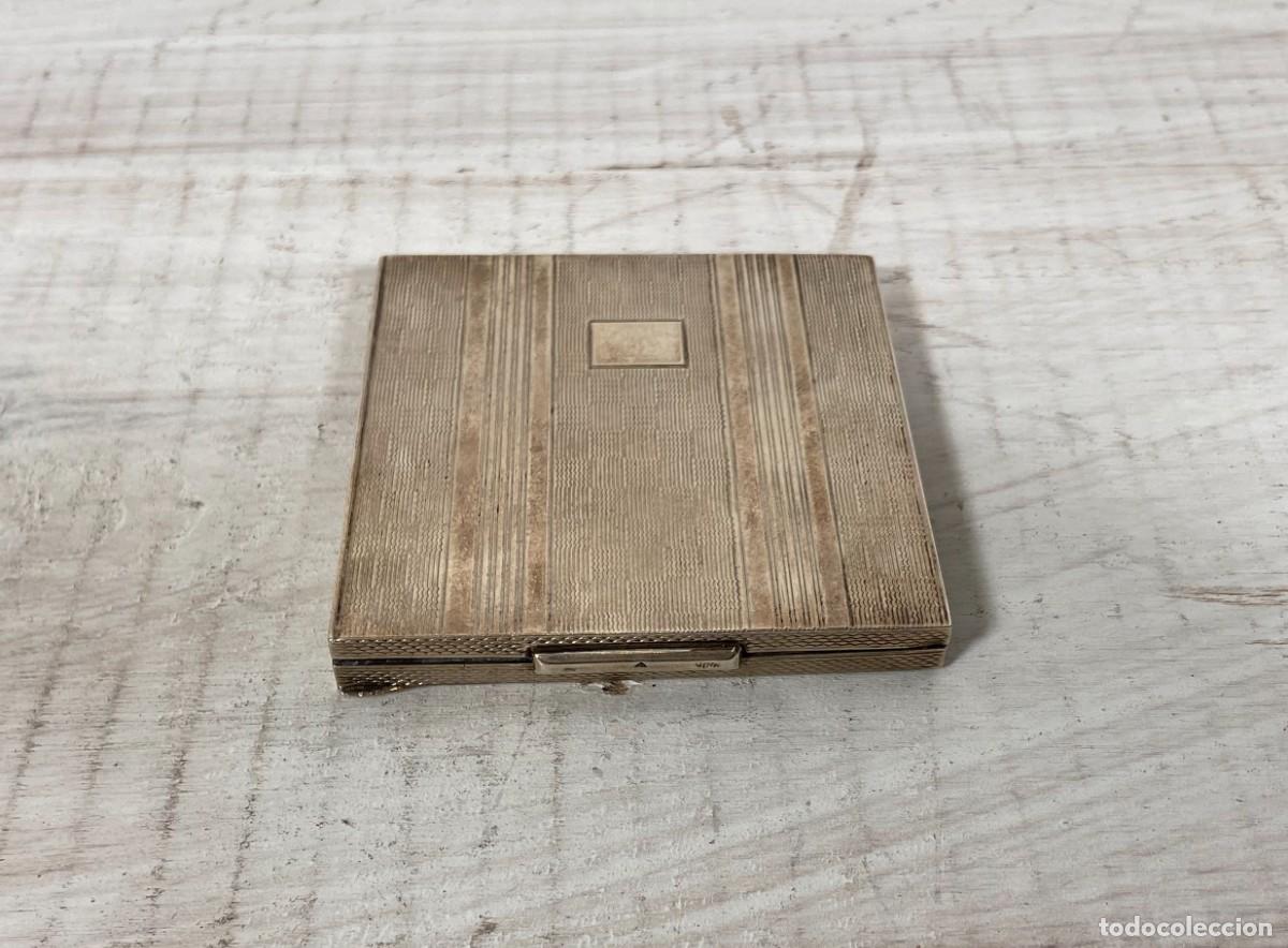 Antig&uuml;edades: Caja de plata con polvera y espejo - Foto 1