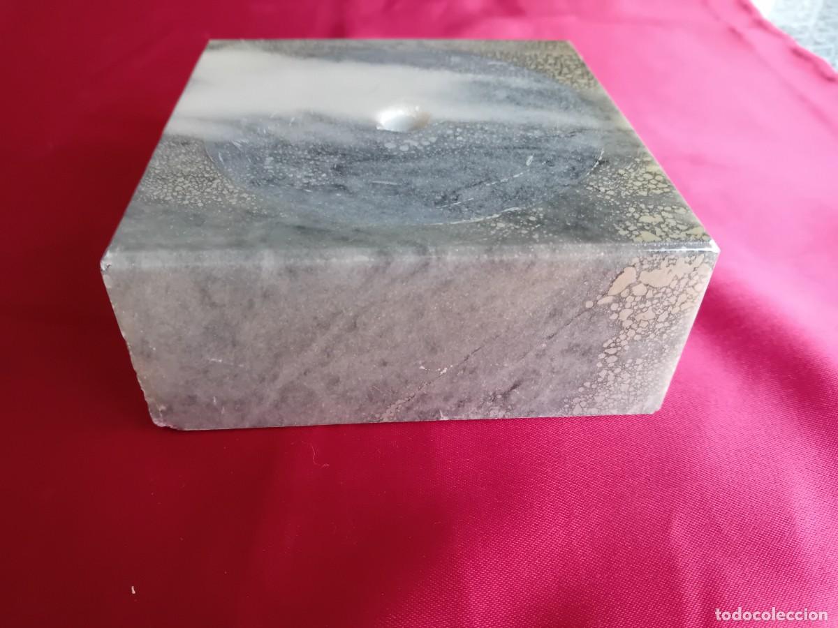 Antig&uuml;edades: Peana de m&aacute;rmol gris veteado - Foto 2