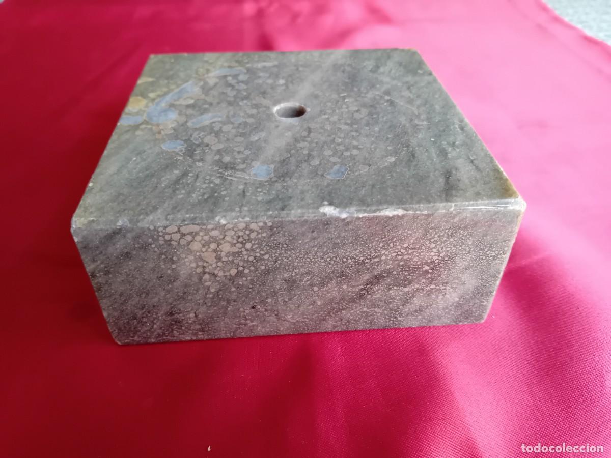 Antig&uuml;edades: Peana de m&aacute;rmol gris veteado - Foto 1