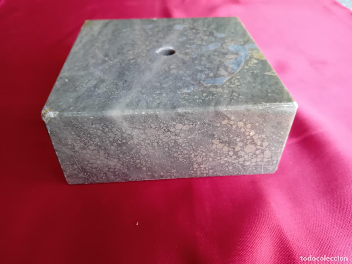 Antig&uuml;edades: Peana de m&aacute;rmol gris veteado - Foto 3