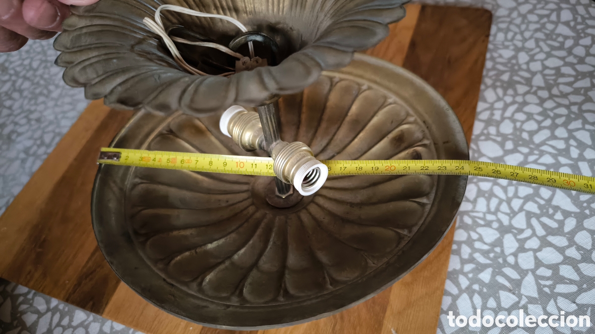 Antig&uuml;edades: L&aacute;mpara techo bronze - Foto 2
