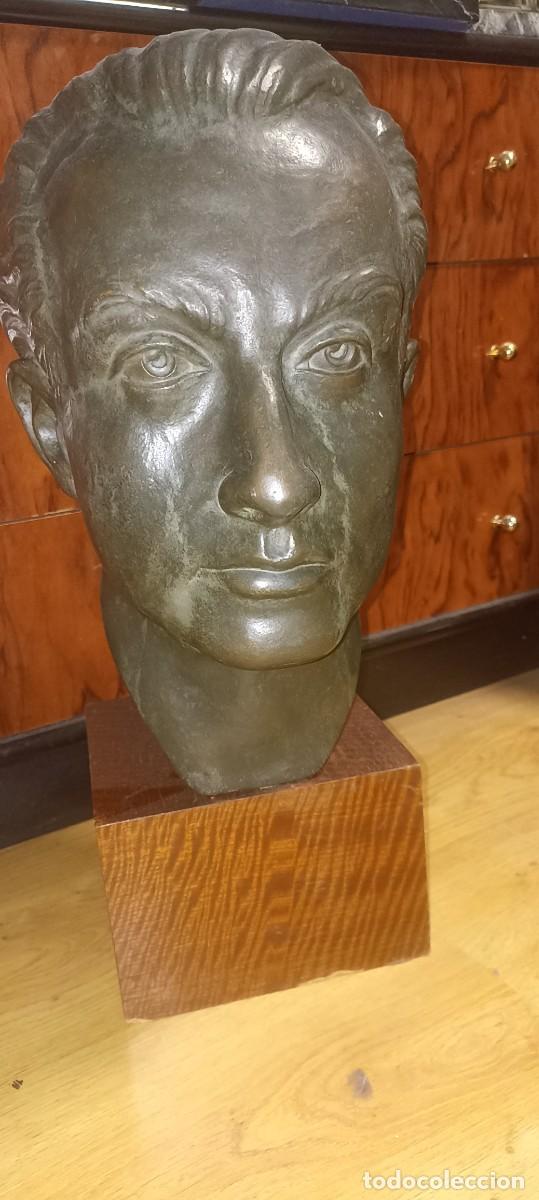 Antig&uuml;edades: Busto Jos&eacute; Antonio primo de rivera. - Foto 4