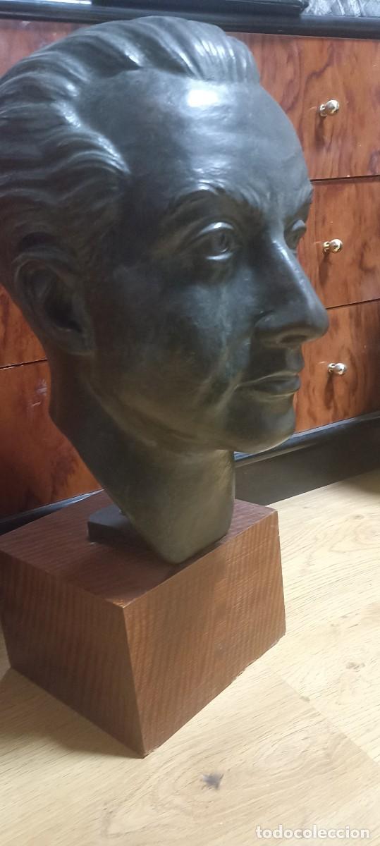 Antig&uuml;edades: Busto Jos&eacute; Antonio primo de rivera. - Foto 5