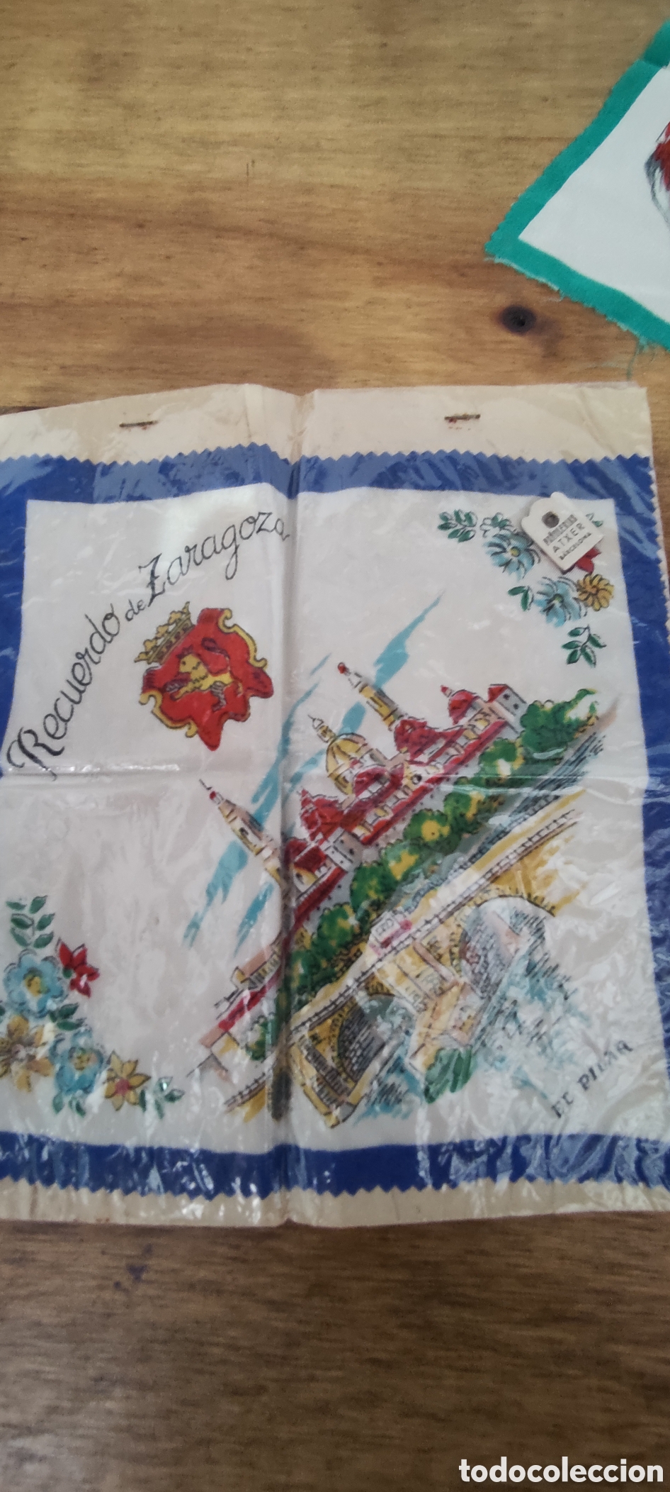 Antig&uuml;edades: Lote antiguos pa&ntilde;uelos rayon - Foto 2