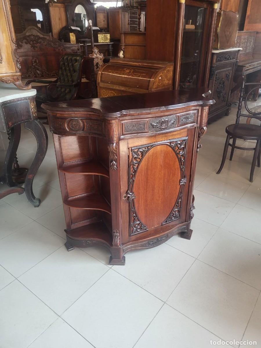 Antig&uuml;edades: Entre dos de palo santo - Foto 2