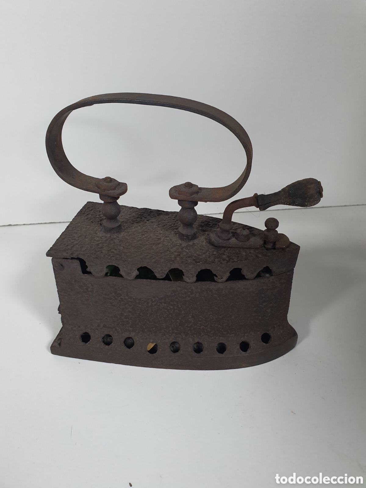 Plancha hierro antigua