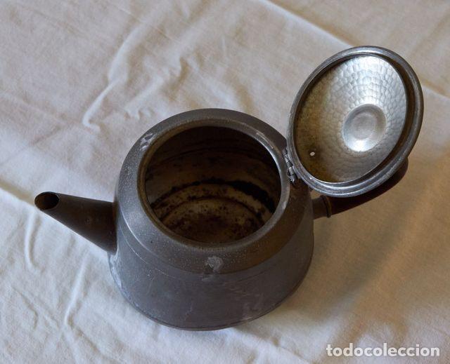 Antig&uuml;edades: Tetera de metal antigua - Foto 3