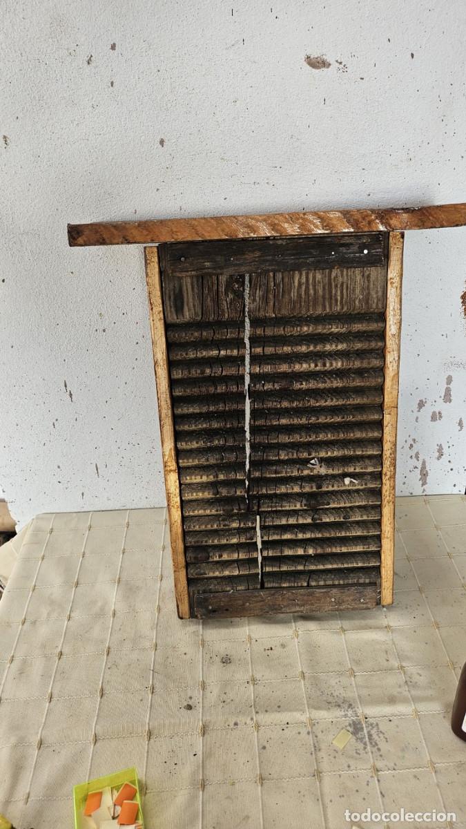 Antig&uuml;edades: tabla de lavar de madera antigua - Foto 1