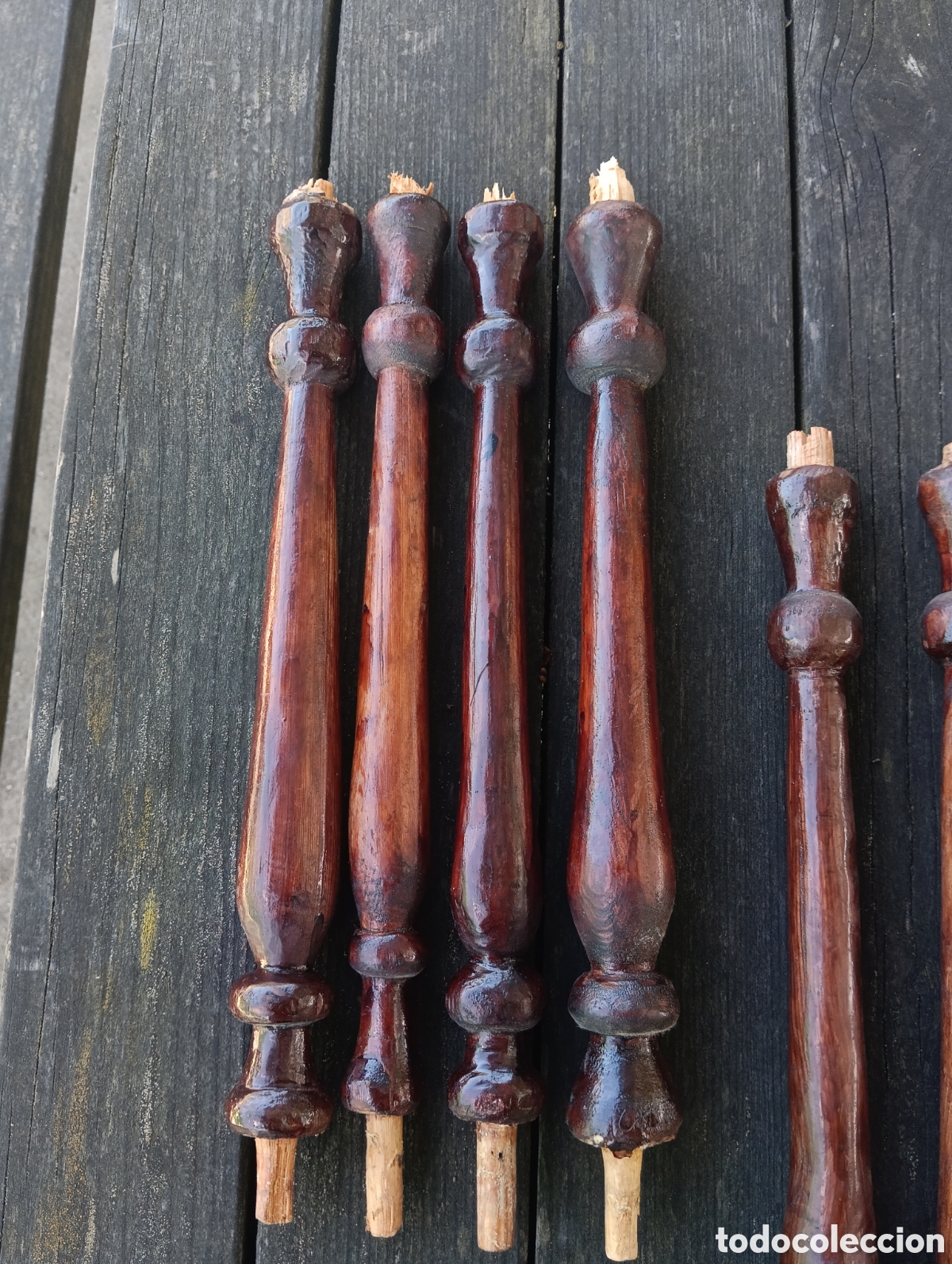 Antig&uuml;edades: BALAUSTRES COLUMNAS REMATES MADERA RESTAURAR MUEBLE. - Foto 2
