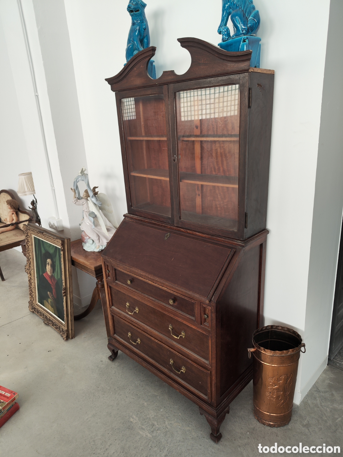 Antig&uuml;edades: Antiguo escritorio con vitrina. - Foto 4