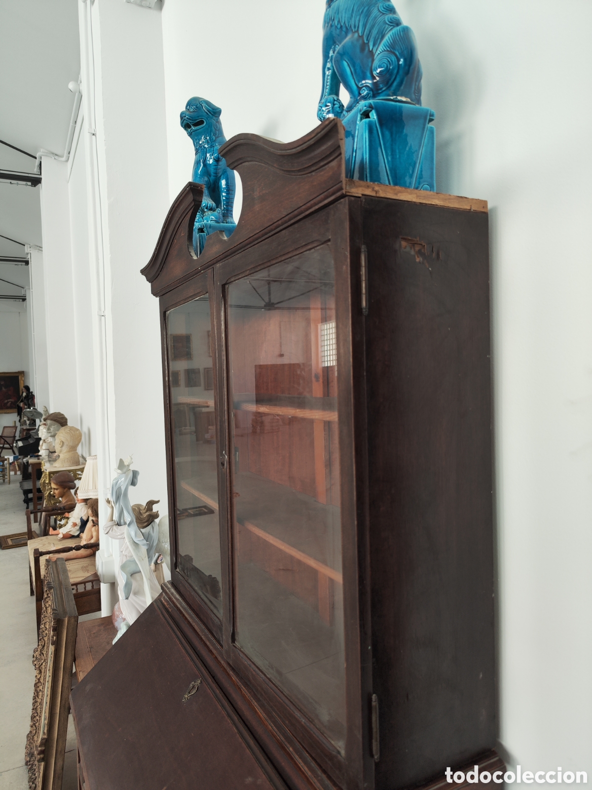 Antig&uuml;edades: Antiguo escritorio con vitrina. - Foto 6