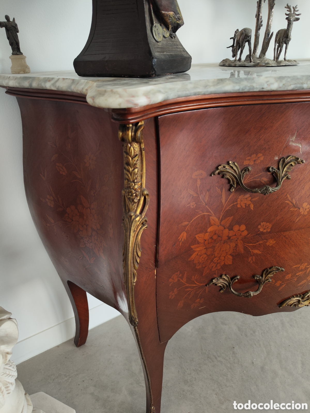 Antig&uuml;edades: C&oacute;moda Luis XV con marqueter&iacute;a y detalles de bronce - Foto 10