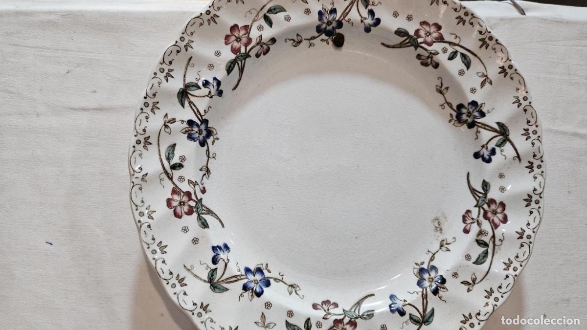 Antig&uuml;edades: plato de ceramica antiguo - Foto 2