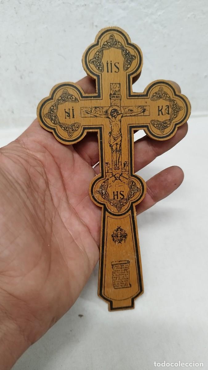 Antig&uuml;edades: Antigua cruz de madera religiosa - Foto 2