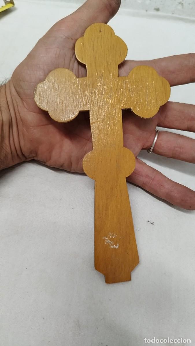 Antig&uuml;edades: Antigua cruz de madera religiosa - Foto 3