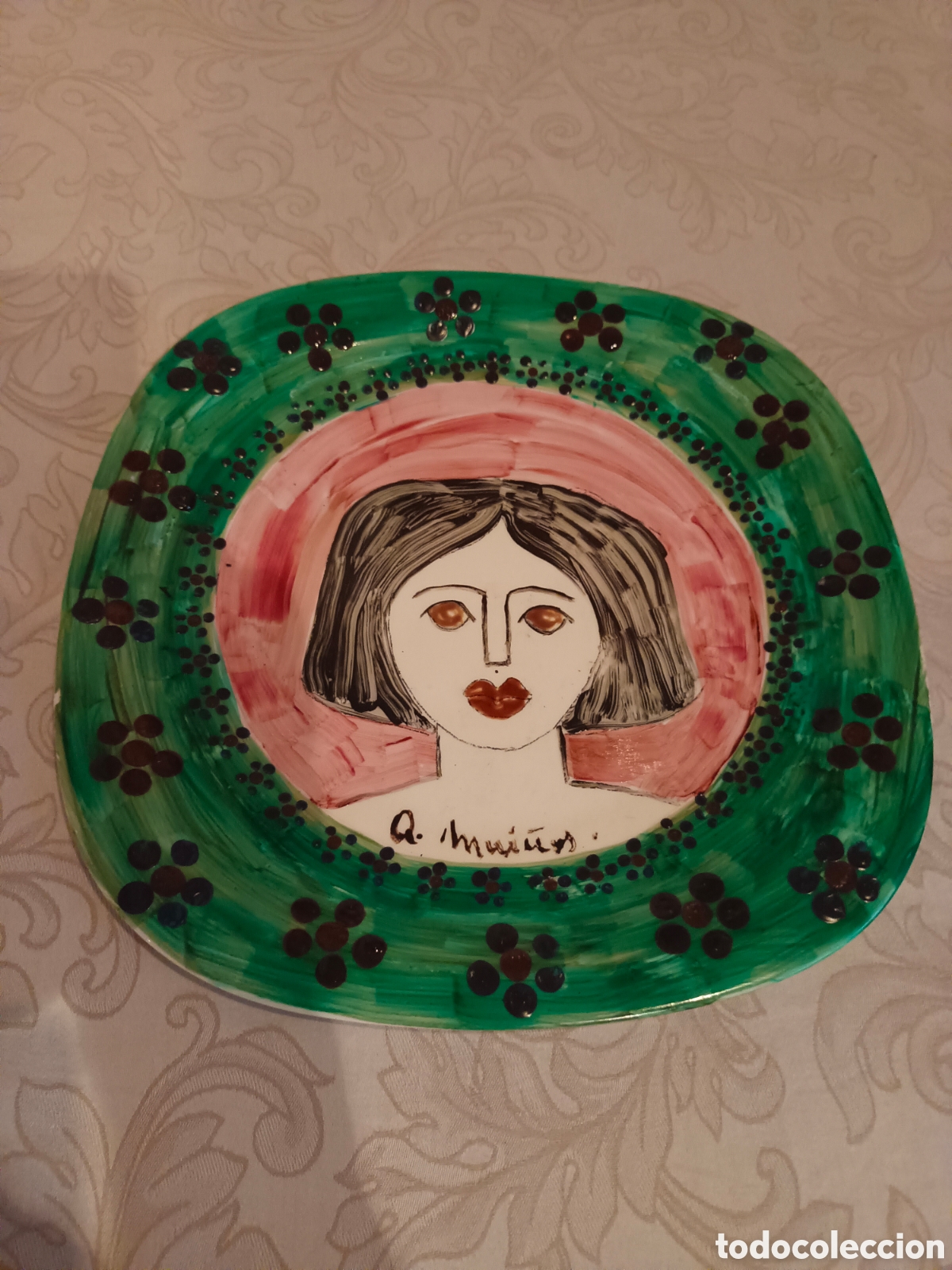 Antig&uuml;edades: Plato pintado y firmado - Foto 1