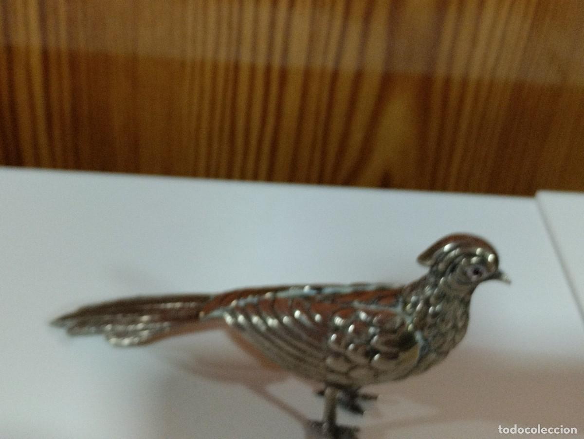 Antig&uuml;edades: figura de pajaro plateado - Foto 4