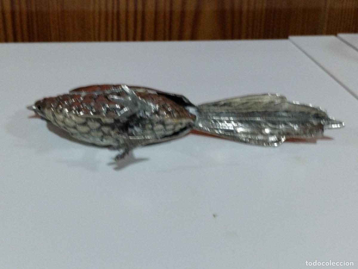 Antig&uuml;edades: figura de pajaro plateado - Foto 5