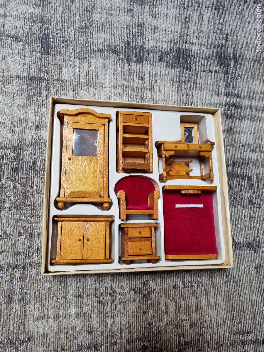 Antig&uuml;edades: SET MINI-MUEBLES MADERA - Foto 2
