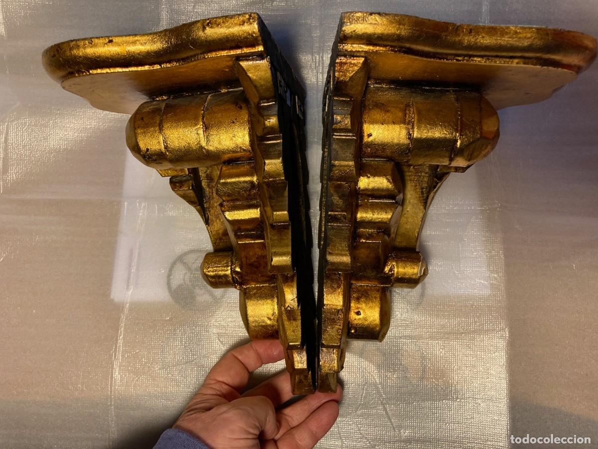 Antig&uuml;edades: LOTE 2 MENSULAS de MADERA CON PAN DE ORO. - Foto 3