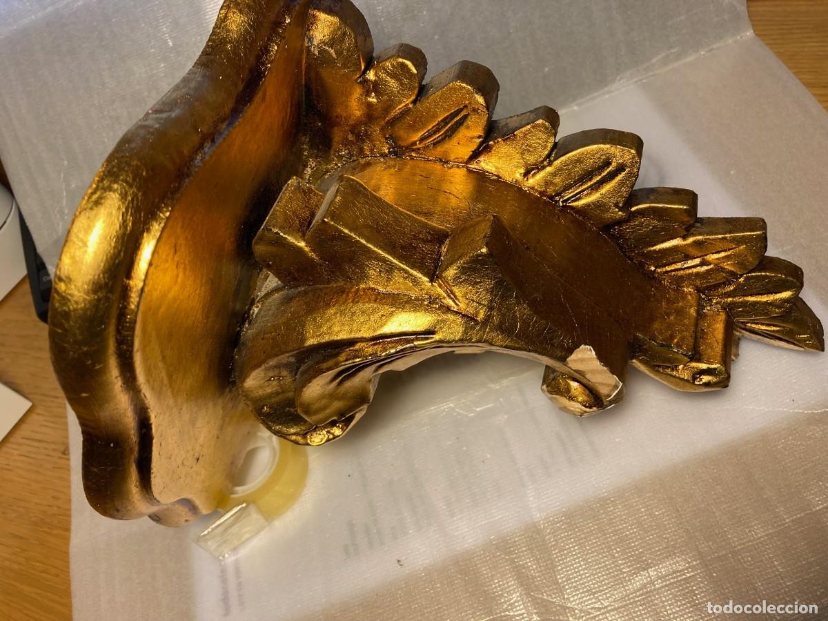 Antig&uuml;edades: LOTE 2 MENSULAS de MADERA CON PAN DE ORO. - Foto 6
