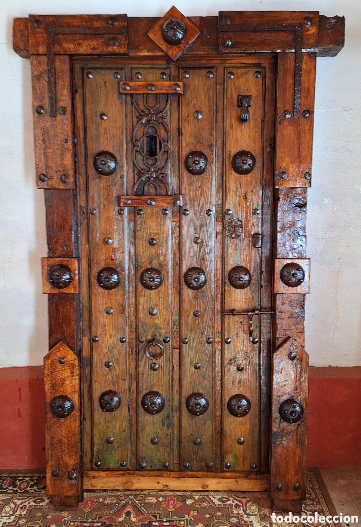 Antig&uuml;edades: Puerta antig&uuml;a de madera y forja - Foto 1