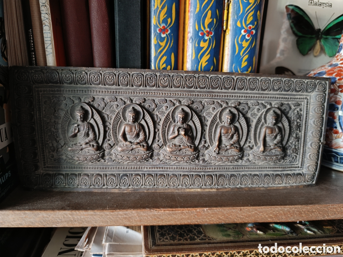 Antig&uuml;edades: Tabla tibetana budas - Foto 1