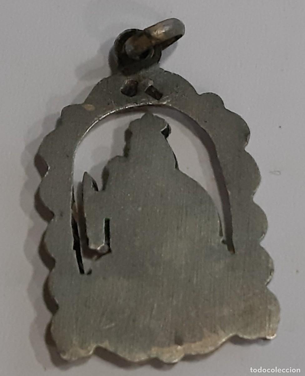 Antig&uuml;edades: MEDALLA VIRGEN DEL CARMEN PLATA - Foto 2