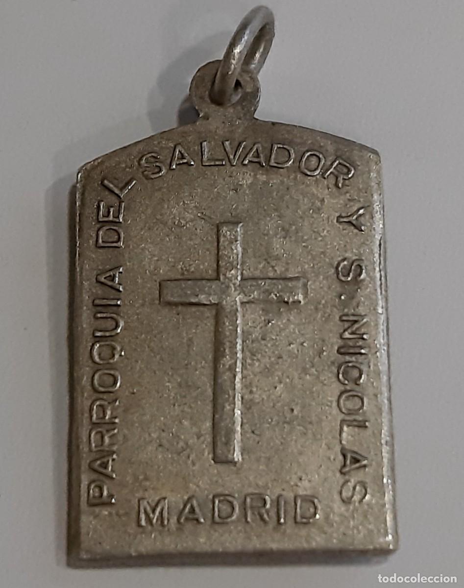 Antig&uuml;edades: MEDALLA SAN NICOLAS DE BARI PLATA - Foto 2