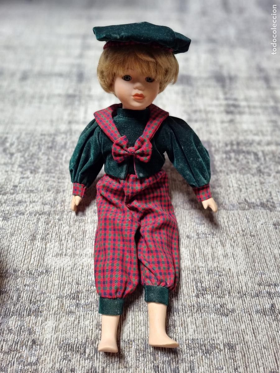 Antig&uuml;edades: MU&Ntilde;ECA PORCELANA LEONARDO - Foto 1