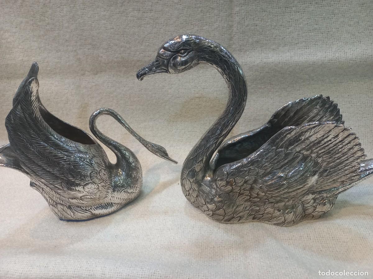 Antig&uuml;edades: DOS CISNES &uml;ALPACA PLATEADA&uml; 21cm y 19cm - Foto 1