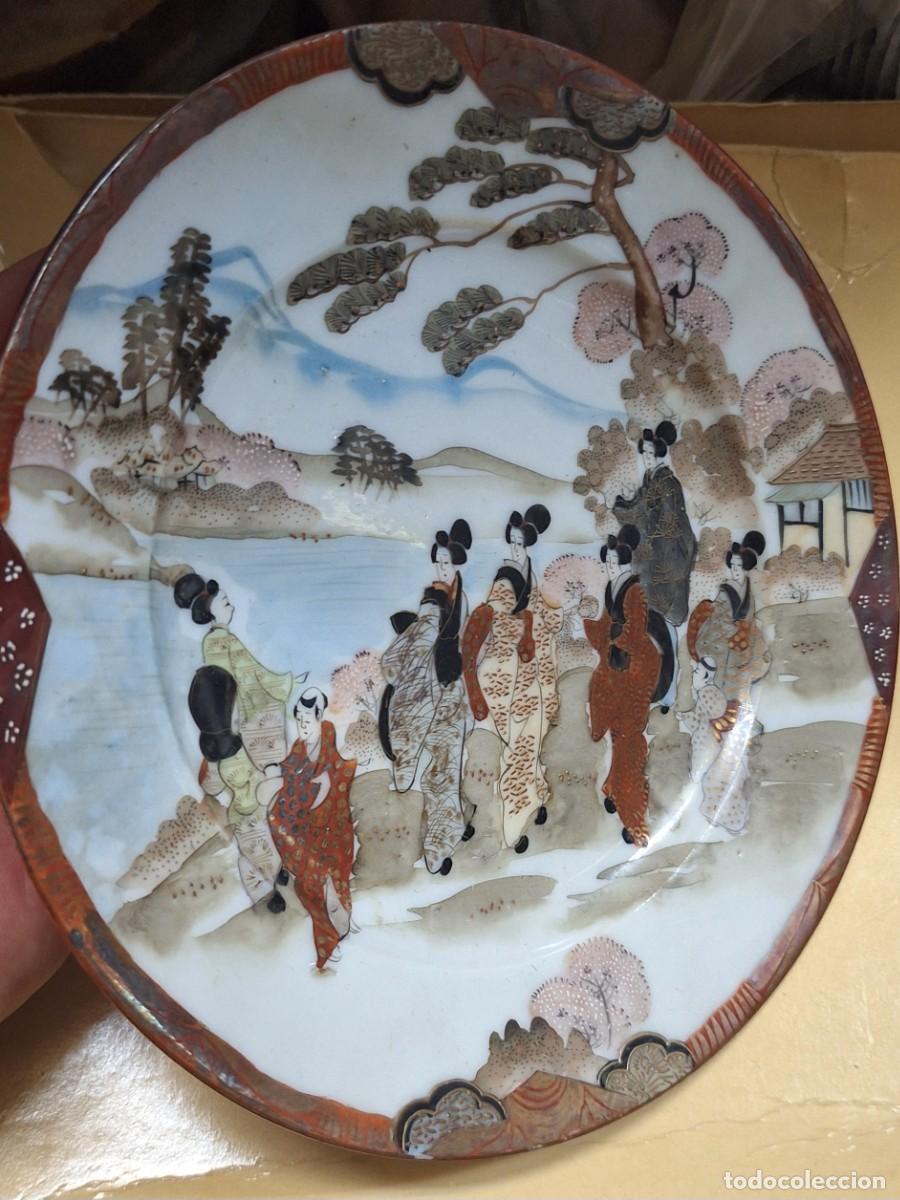 Antig&uuml;edades: Pareja de Platos Japoneses - Foto 3