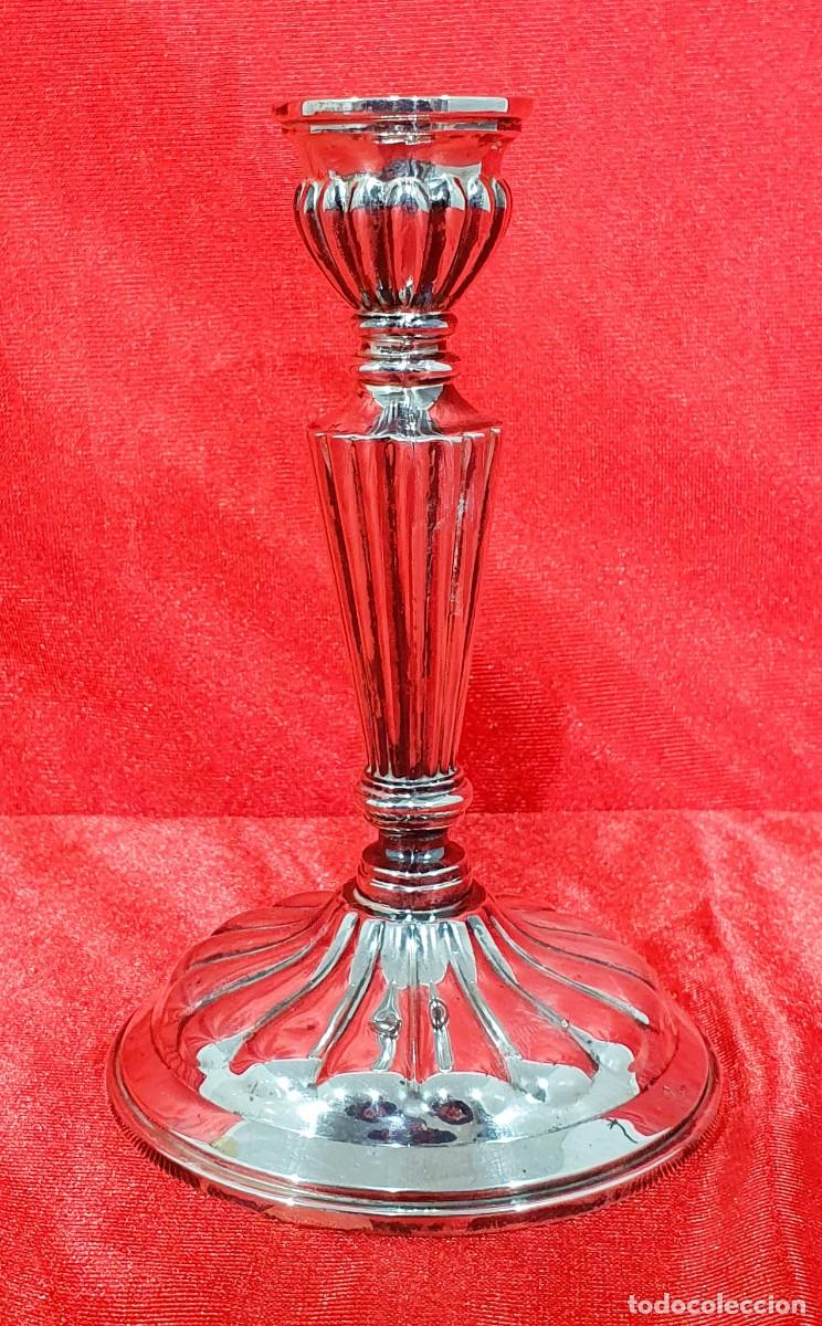Antig&uuml;edades: Candelabro candelero de plata - Foto 1