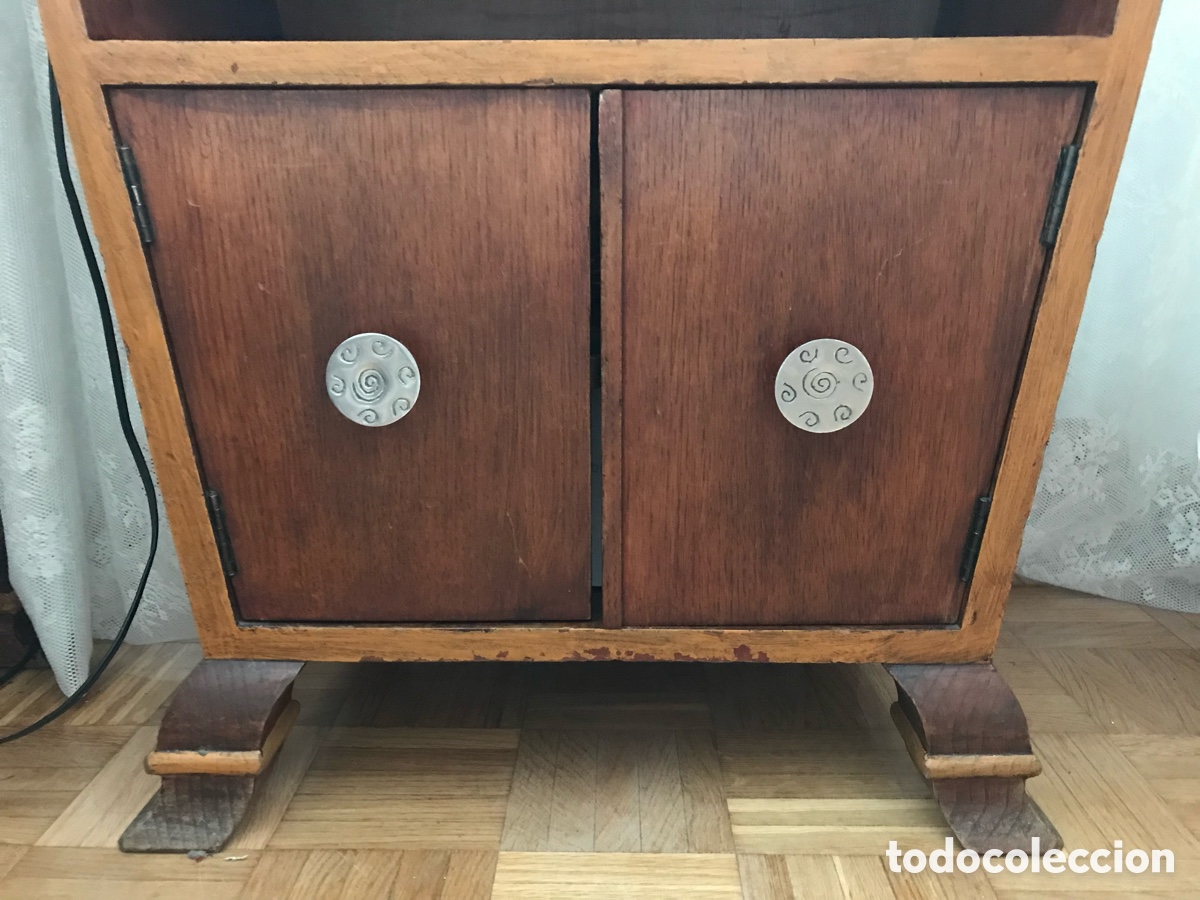 Antig&uuml;edades: Cama y mesita de madera maciza de casta&ntilde;o - Foto 6