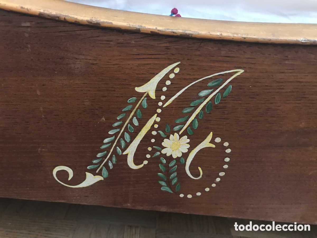 Antig&uuml;edades: Cama y mesita de madera maciza de casta&ntilde;o - Foto 10
