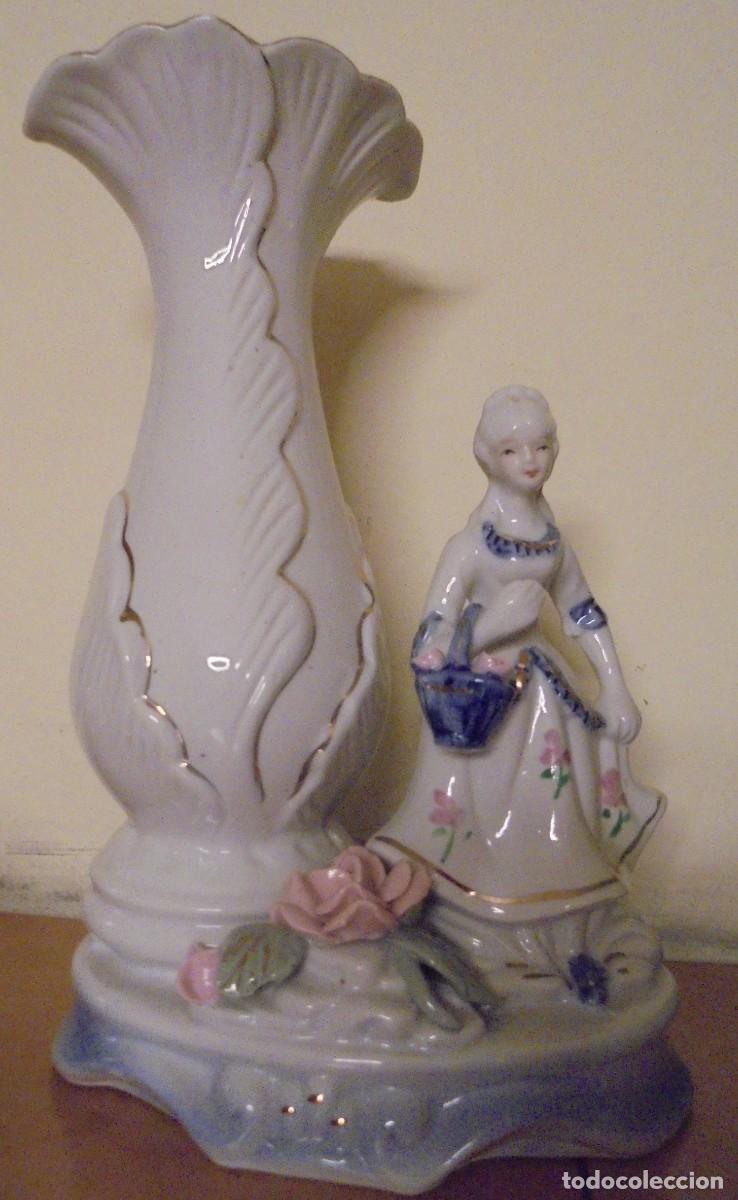 Antig&uuml;edades: JARR&Oacute;N PORCELANA CON FIGURA - Foto 2