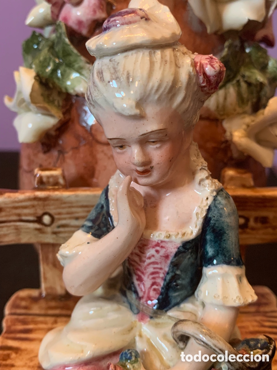 Antig&uuml;edades: Figura- botella de porcelana - Foto 7