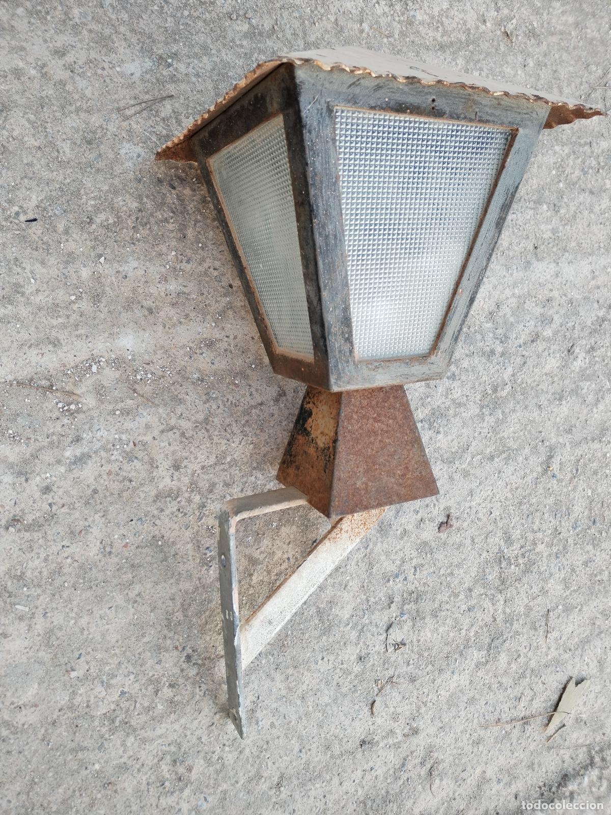 Antig&uuml;edades: antiguo aplique farol de forja - Foto 6