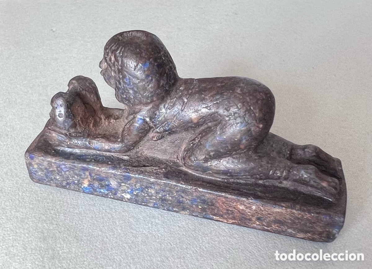 Antig&uuml;edades: Estatuilla de dama oferente - Foto 16