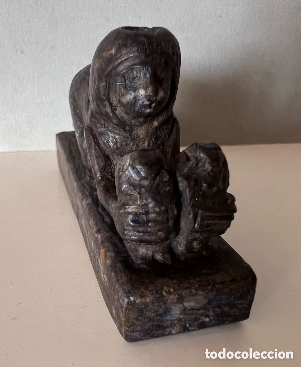 Antig&uuml;edades: Estatuilla de dama oferente - Foto 17