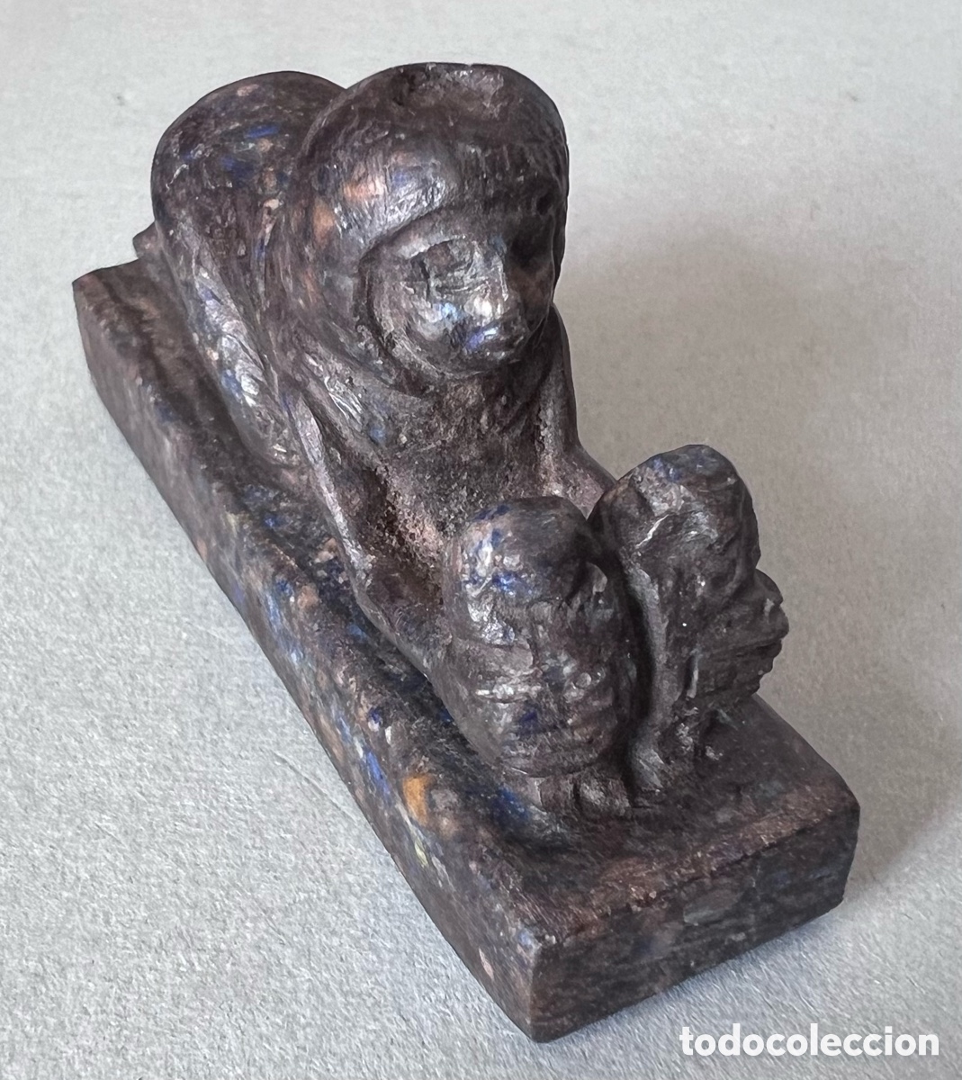 Antig&uuml;edades: Estatuilla de dama oferente - Foto 1