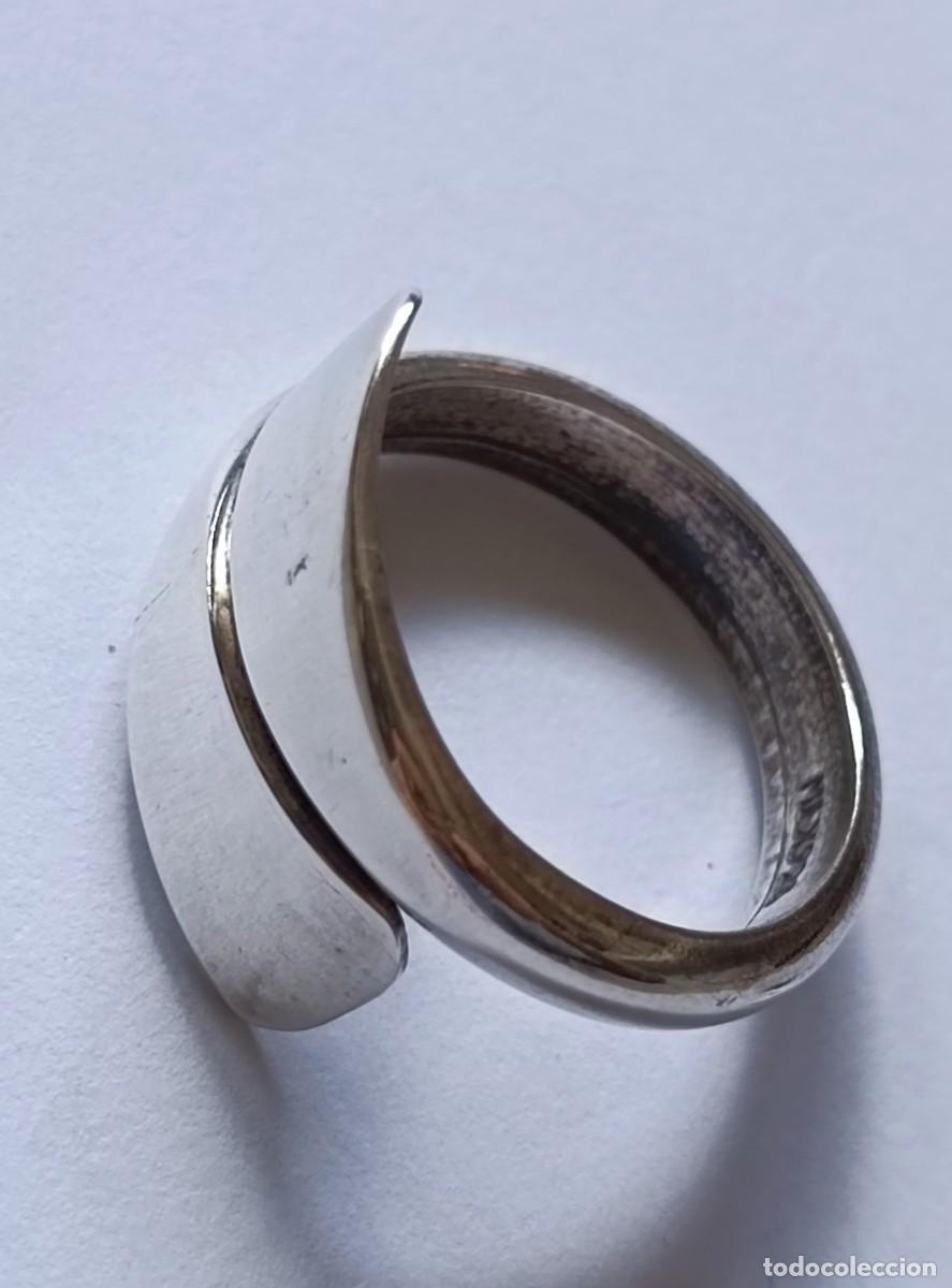 Antig&uuml;edades: ANILLO PLATA DE LEY ENVOLVENTE - Foto 3