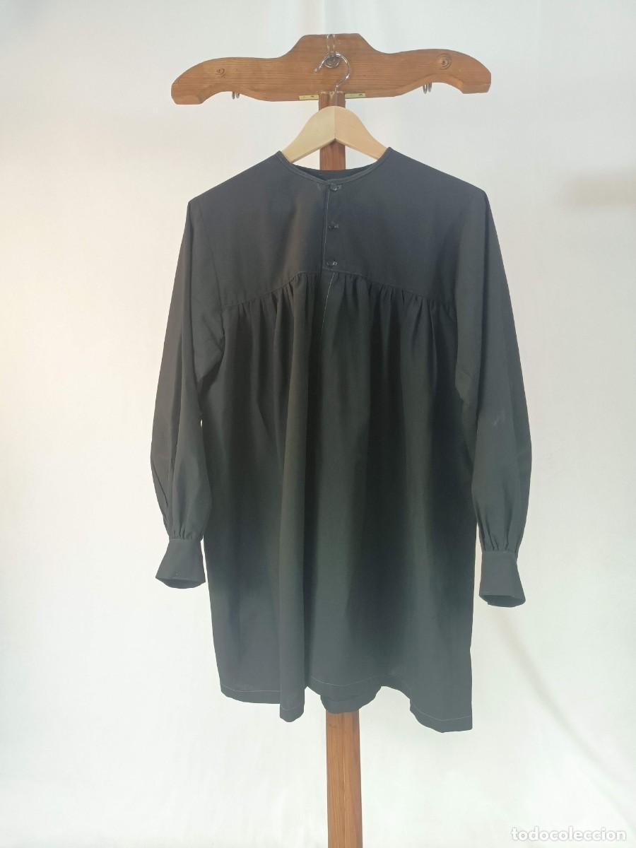Antig&uuml;edades: Antigua blusa tocinera - Foto 1