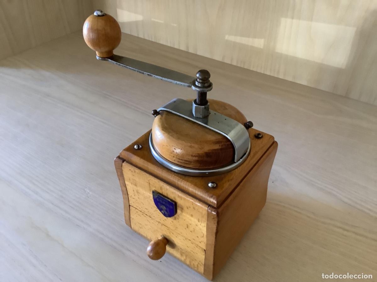 Oggetti Antichi: Molino de caf&eacute; MARCEL PEGARD