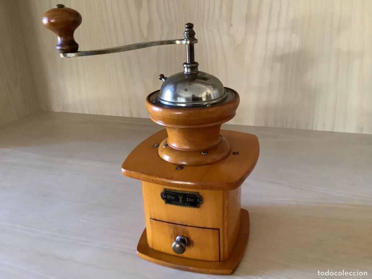 Oggetti Antichi: Molino de caf&eacute; antiguo PE DE